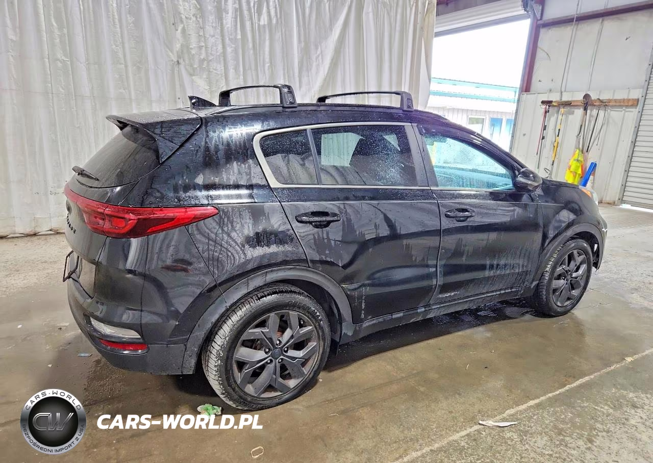 2021 Kia Sportage S VIN:KNDP63AC3M7901917 - 3