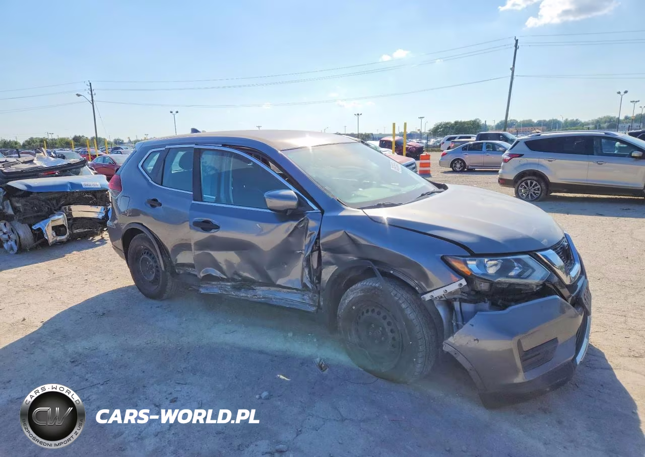 2018 Nissan Rogue S VIN:5N1AT2MV4JC780156 - 4