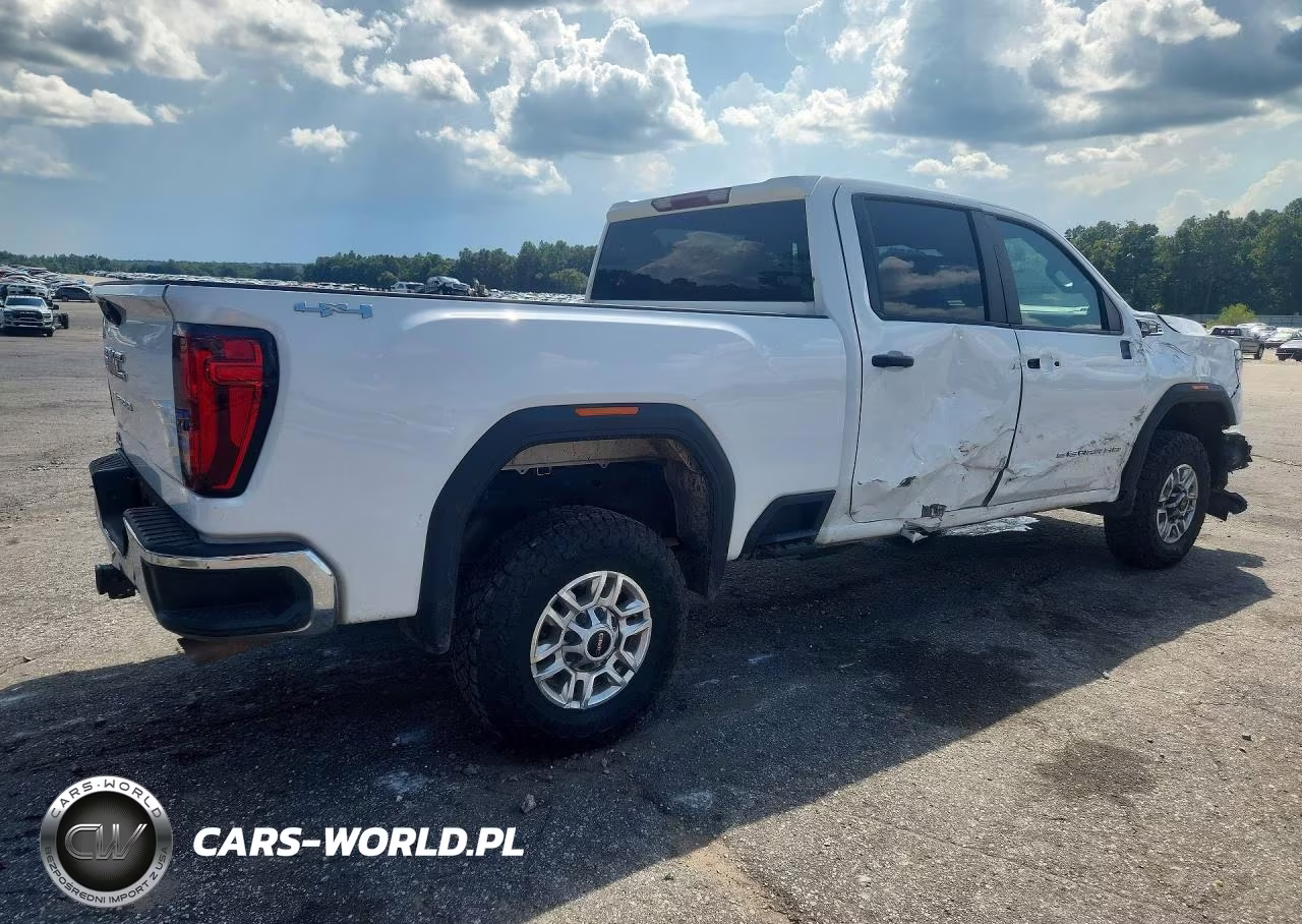 2025 GMC Sierra K2500 Heavy Duty VIN:1GT4ULE73SF250183 - 3