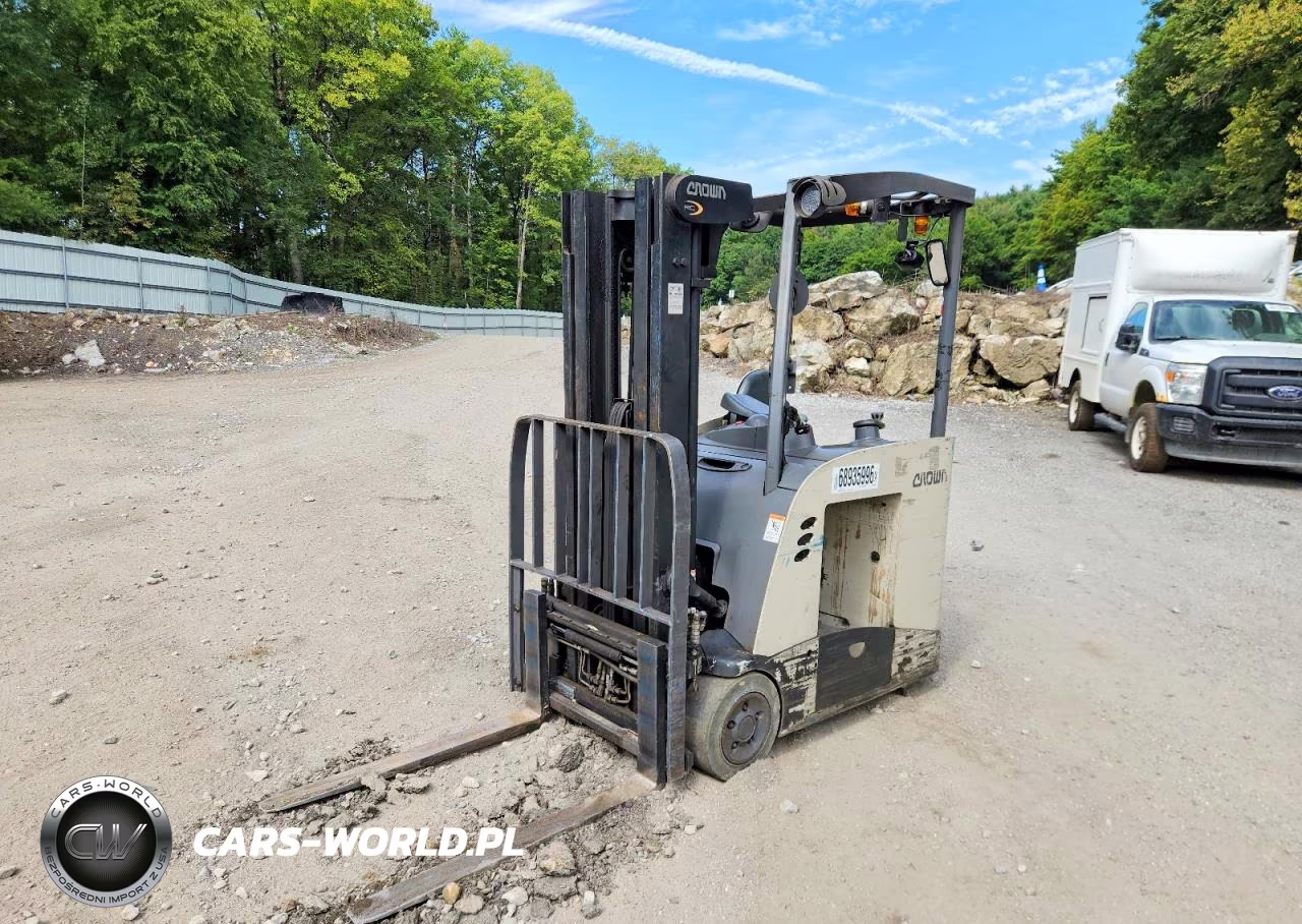 2007 Crown Forklift VIN:1A320874 - 2
