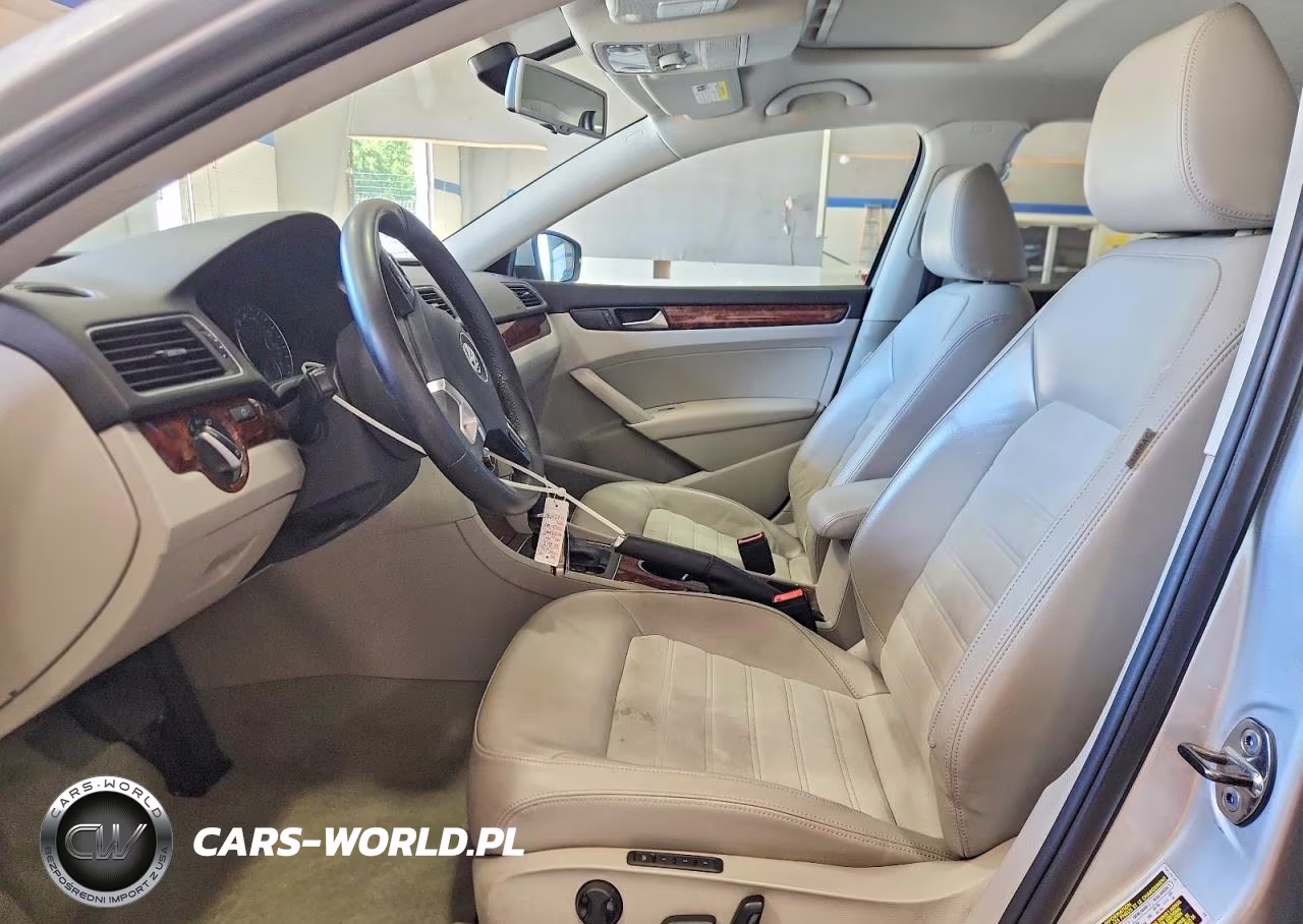 2013 Volkswagen Passat Sel VIN:1VWCH7A35DC070795 - 7