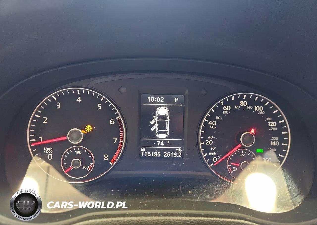 2013 Volkswagen Passat Sel VIN:1VWCH7A35DC070795 - 9