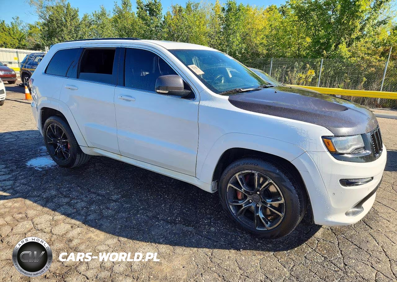 2015 Jeep Grand Cherokee Srt-8 VIN:1C4RJFDJ7FC776384 - 4