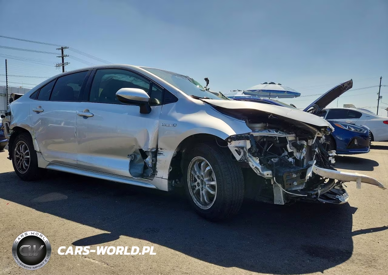 2020 Toyota Corolla Le VIN:JTDEBRBE1LJ012637 - 4