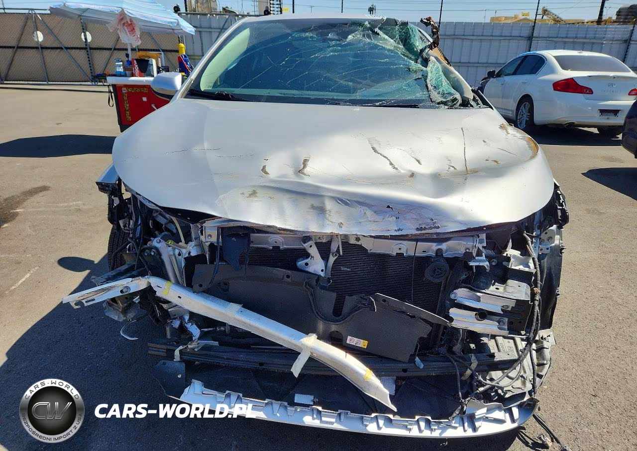 2020 Toyota Corolla Le VIN:JTDEBRBE1LJ012637 - 5