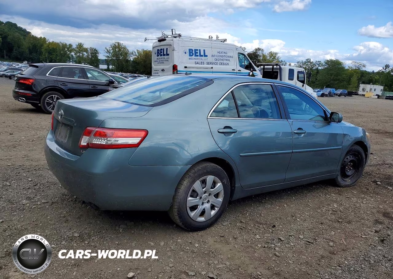 2010 Toyota Camry Le VIN:4T1BF3EK1AU545651 - 3