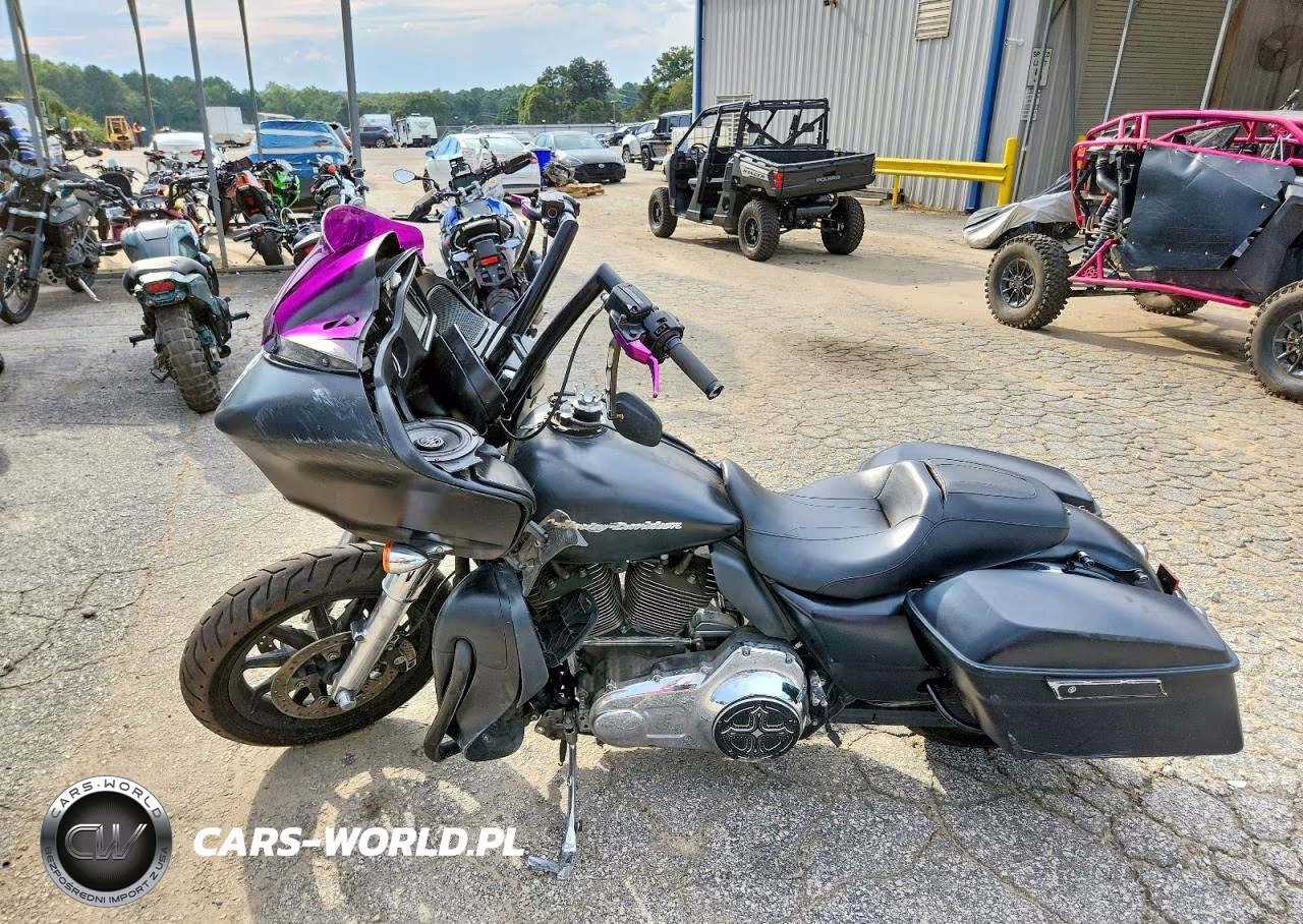 2016 Harley-Davidson Fltrx Road Glide VIN:1HD1KHM11GB685347 - 3