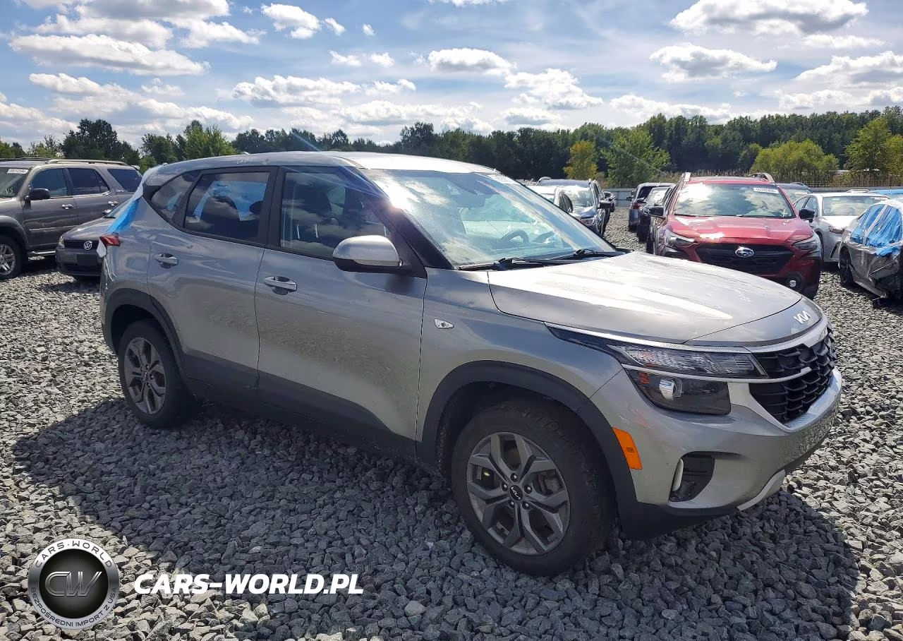 2024 Kia Seltos Lx VIN:KNDEPCAA7R7504236 - 4