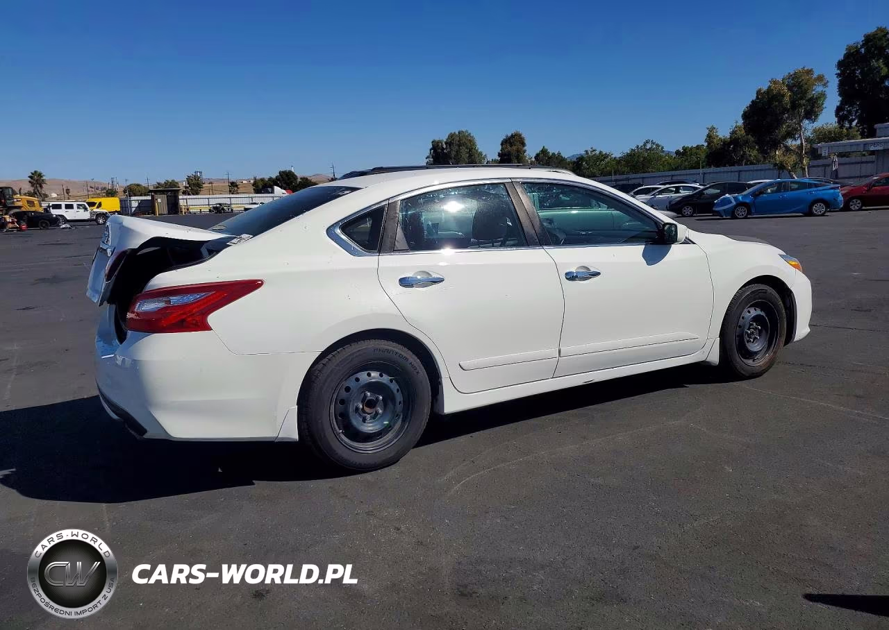 2017 Nissan Altima 2.5 S VIN:1N4AL3AP6HC225435 - 3