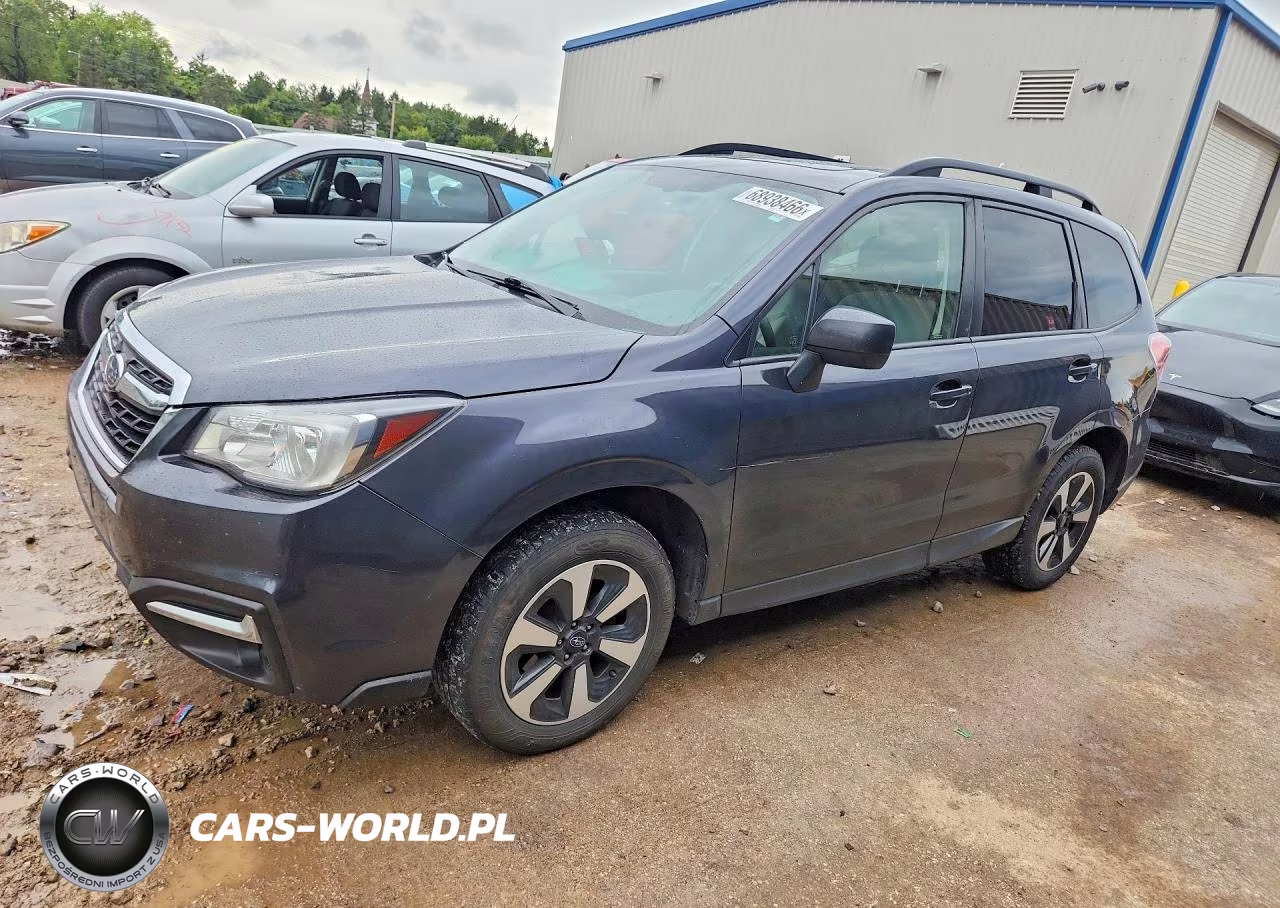 2017 Subaru Forester 2.5I Premium VIN:JF2SJAEC3HH456393 - 1