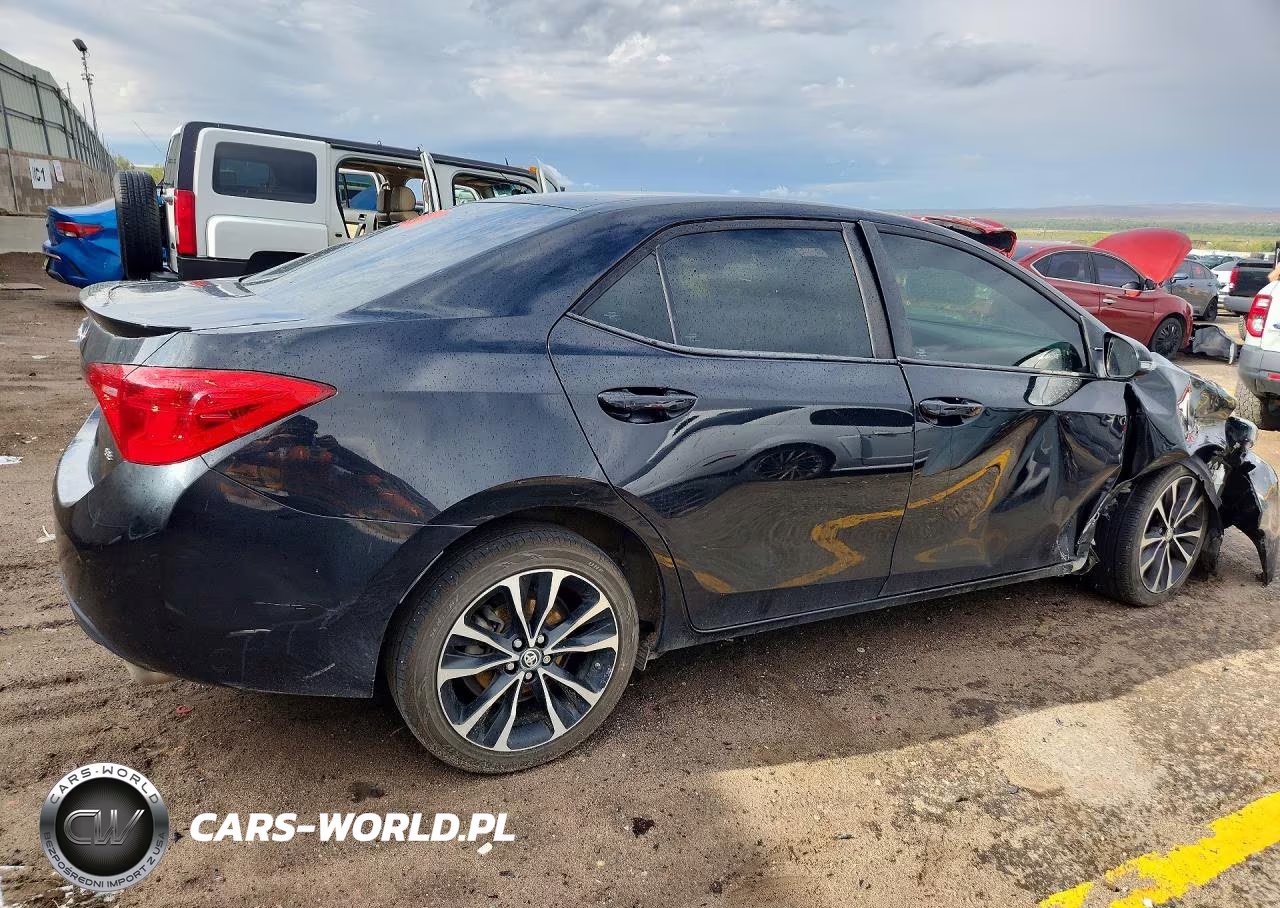 2018 Toyota Corolla Se VIN:2T1BURHEXJC982175 - 3