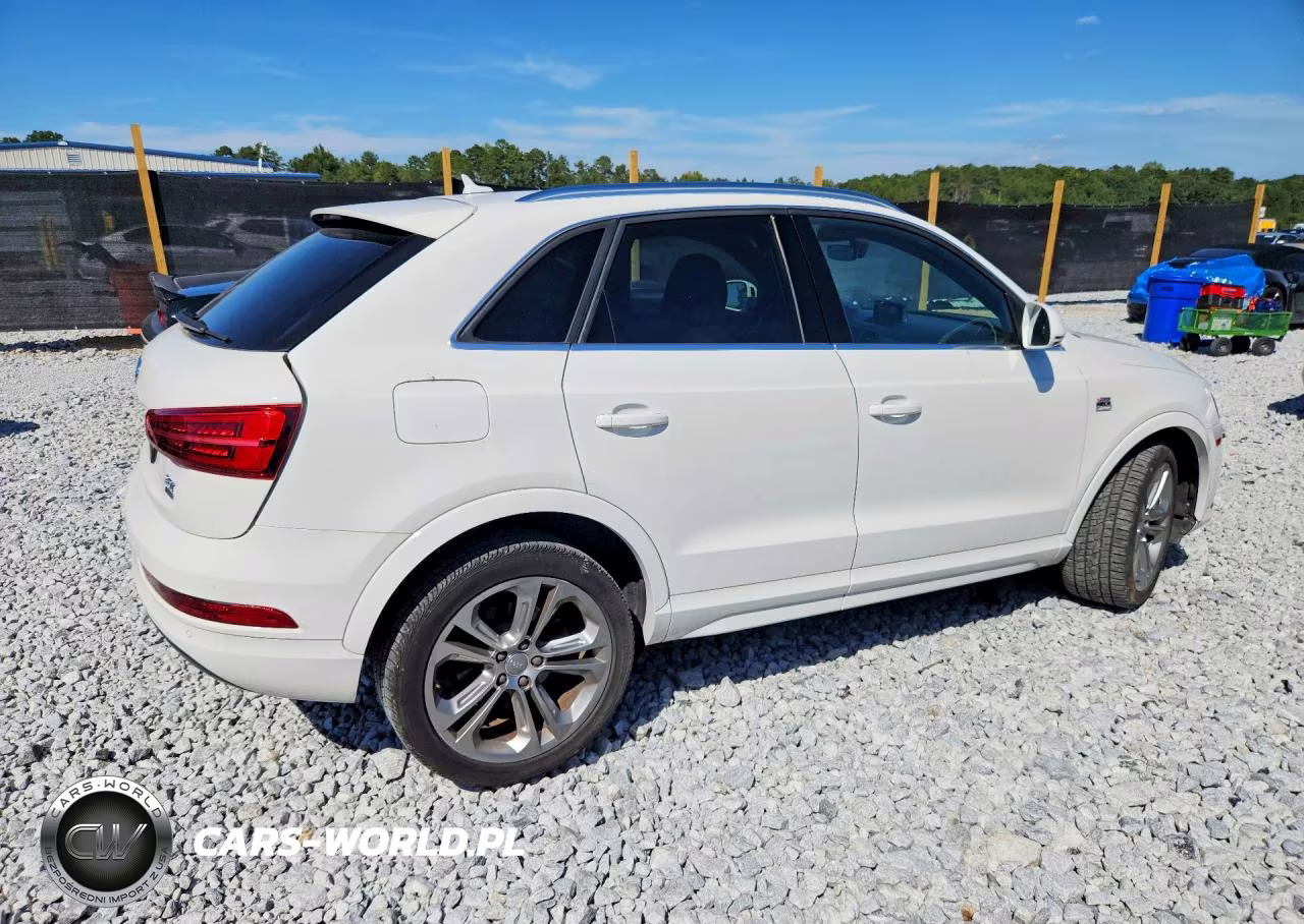 2018 Audi Q3 Premium Plus VIN:WA1JCCFS4JR005022 - 3