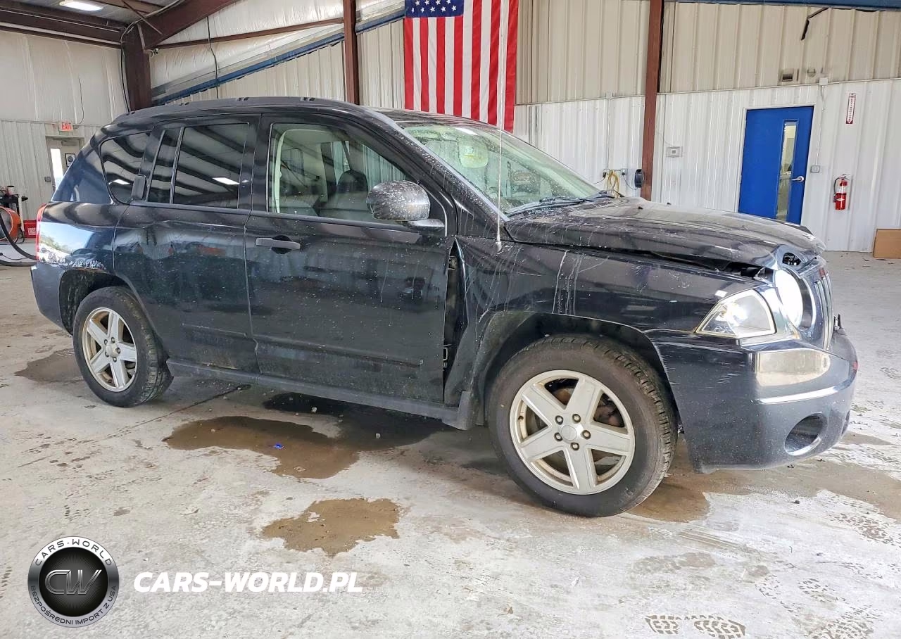2008 Jeep Compass VIN:1J8FF47W28D780445 - 4
