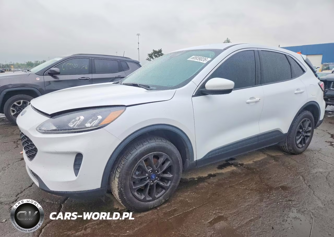 2021 Ford Escape Se