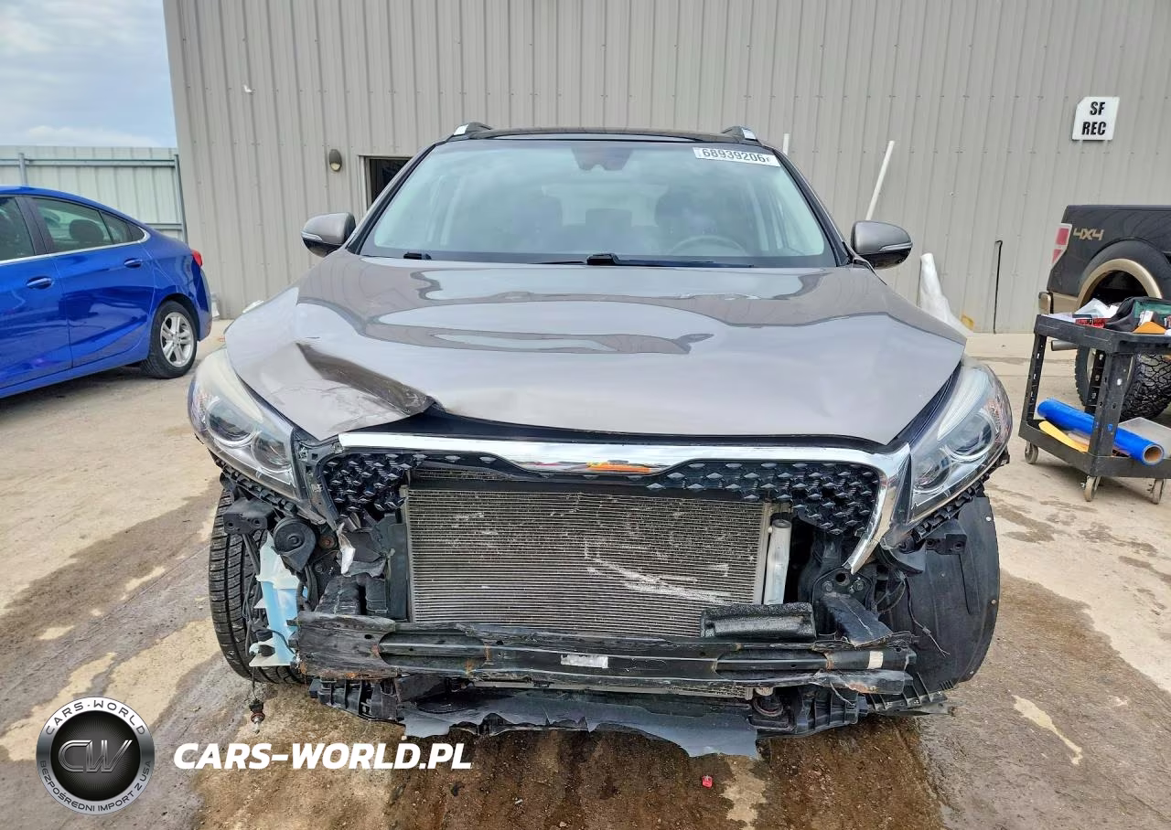 2018 Kia Sorento Ex VIN:5XYPHDA58JG402868 - 5