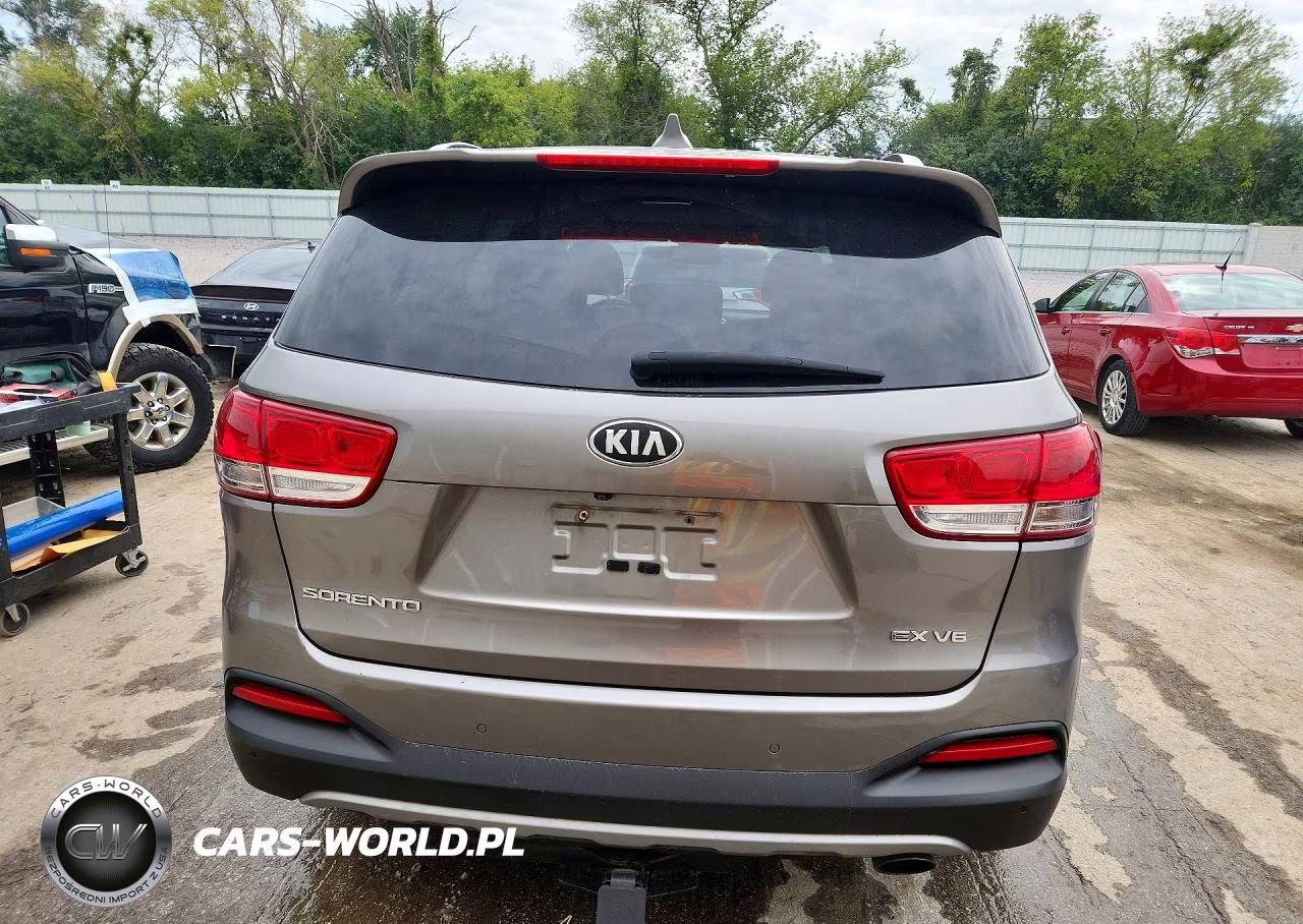 2018 Kia Sorento Ex VIN:5XYPHDA58JG402868 - 6