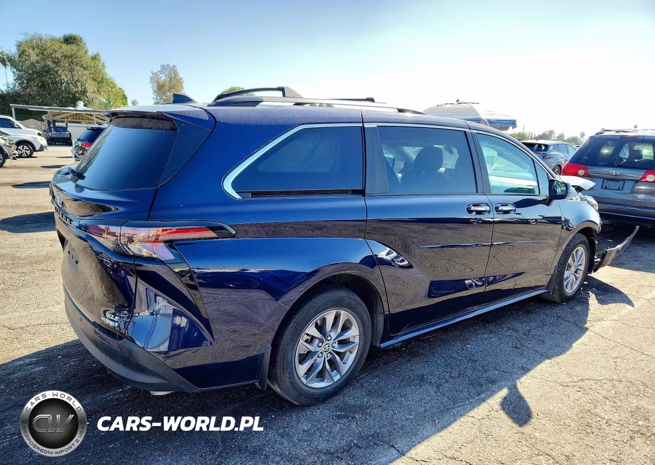 2024 Toyota Sienna Xle 7-Passenger VIN:5TDYSKFC7RS120155 - 3