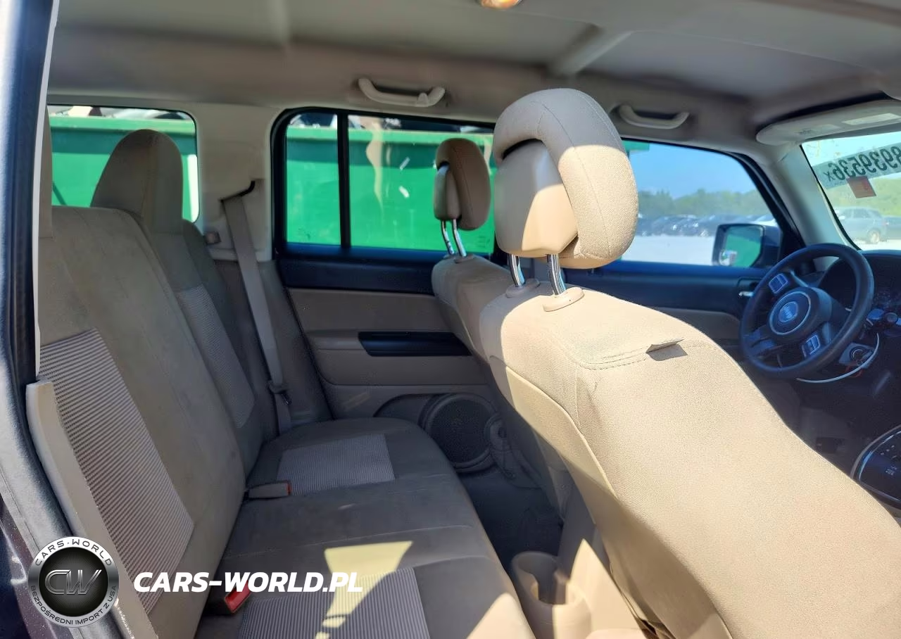 2014 Jeep Patriot Sport VIN:1C4NJPBAXED785564 - 11