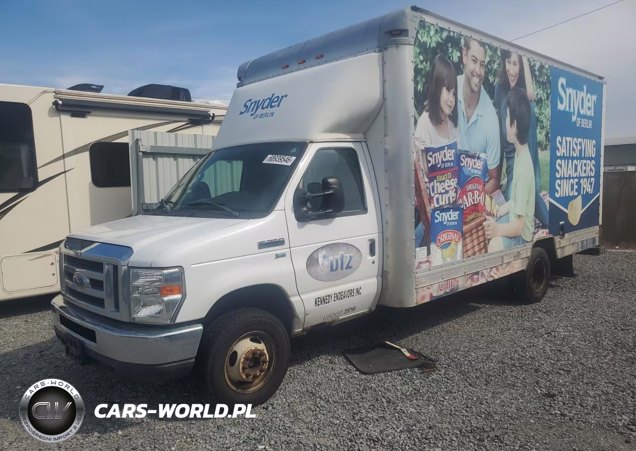 2013 Ford Econoline E350 Super Duty Cutaway Van VIN:1FDWE3FL8DDB05586 - 1