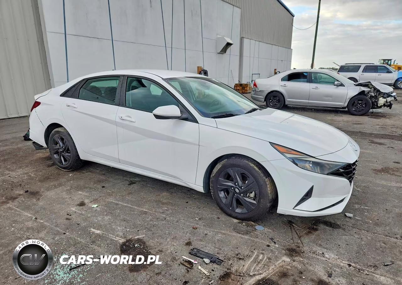 2021 Hyundai Elantra Blue VIN:KMHLM4AJ8MU009992 - 4