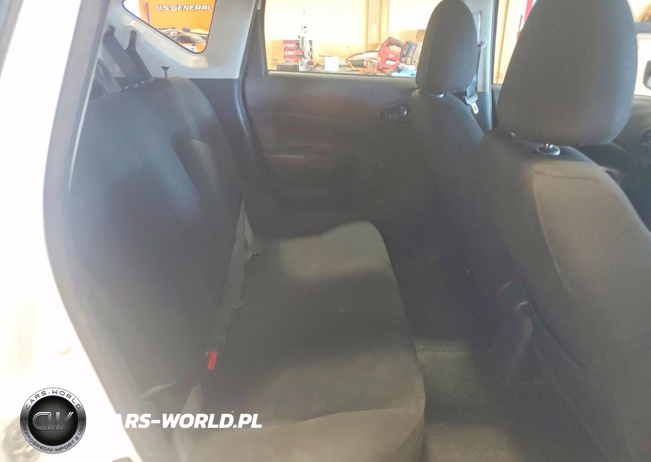 2016 Nissan Versa Note S Plus VIN:3N1CE2CP9GL385836 - 10