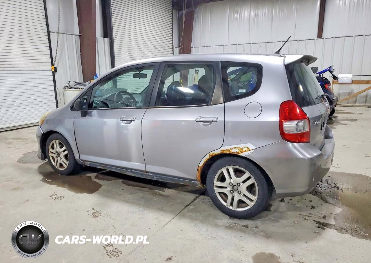 2008 Honda Fit Sport VIN:JHMGD37618S061337 - 2