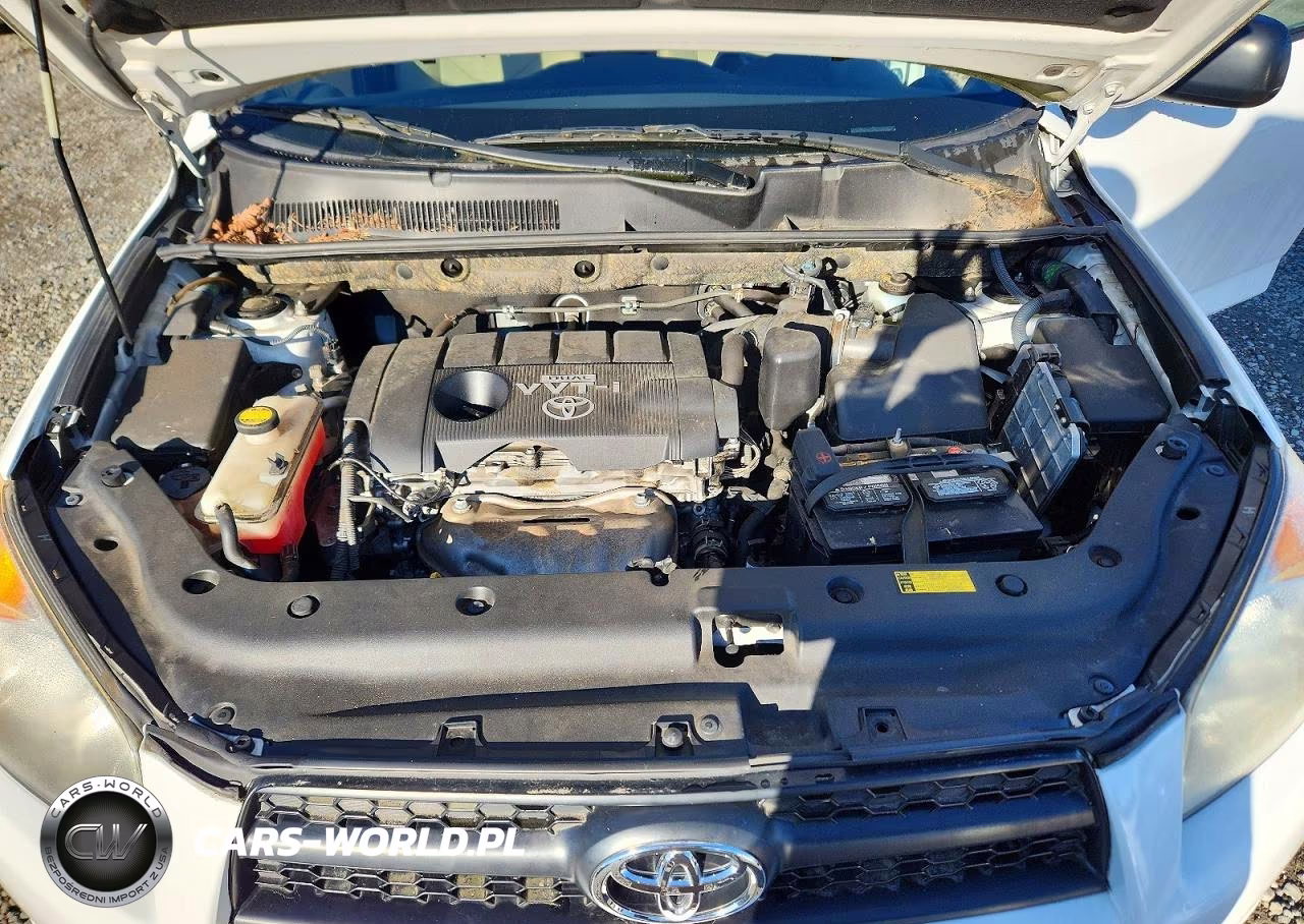 2010 Toyota Rav4 Base VIN:JTMBF4DV5AD033803 - 12