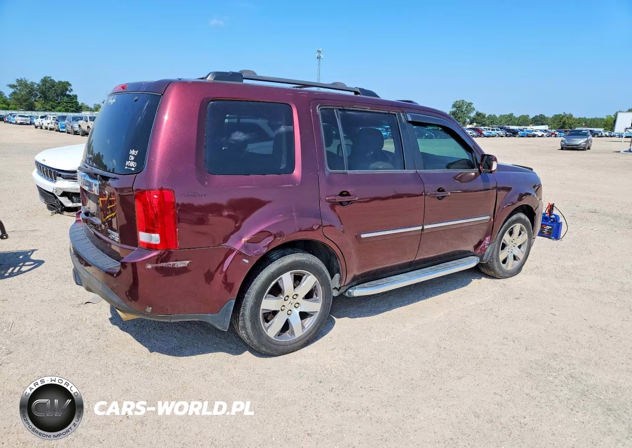 2013 Honda Pilot Touring VIN:5FNYF4H91DB079066 - 3