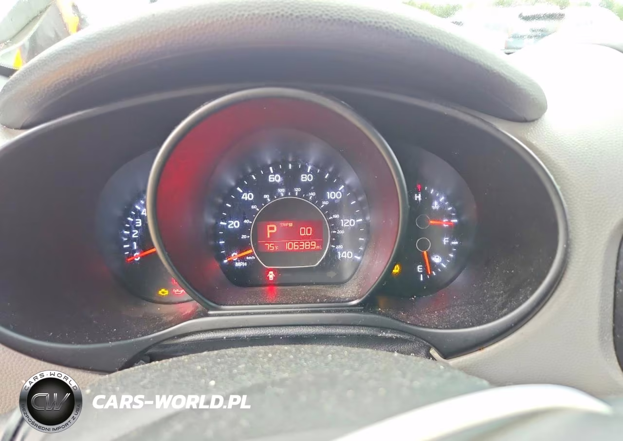 2015 Kia Soul Base VIN:KNDJN2A21F7777448 - 9