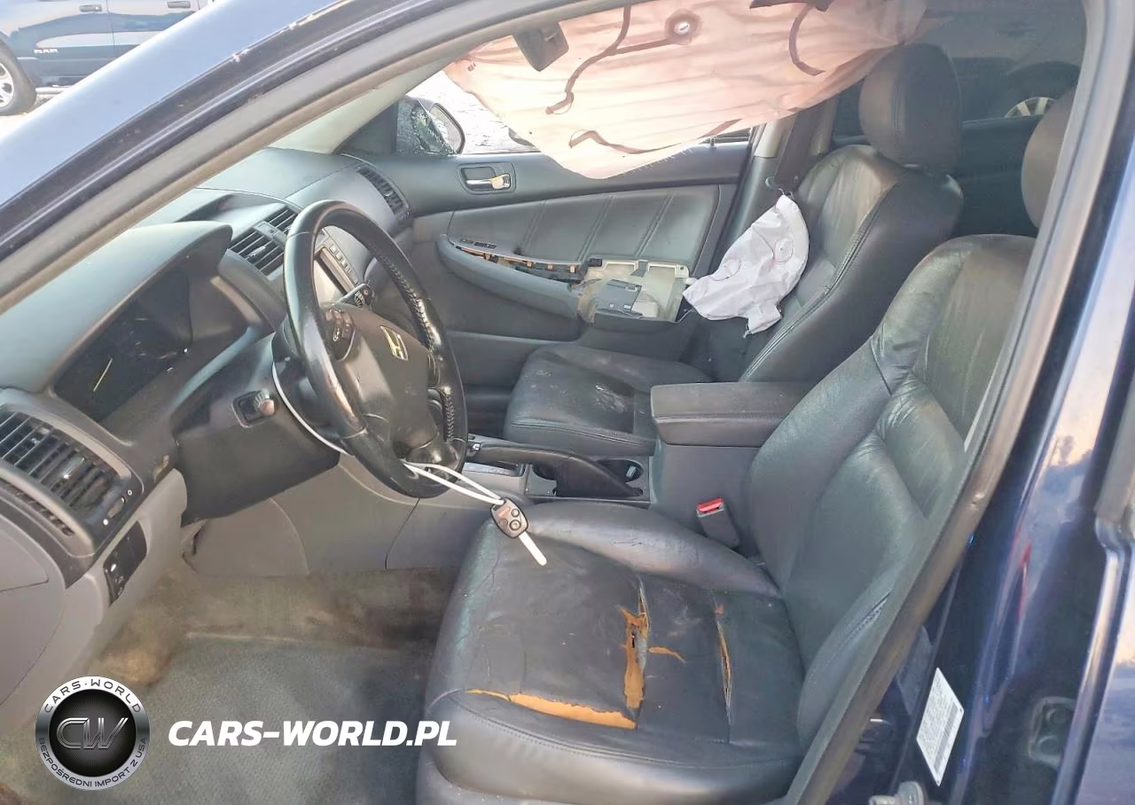 2007 Honda Accord VIN:1HGCM567X7A153557 - 7
