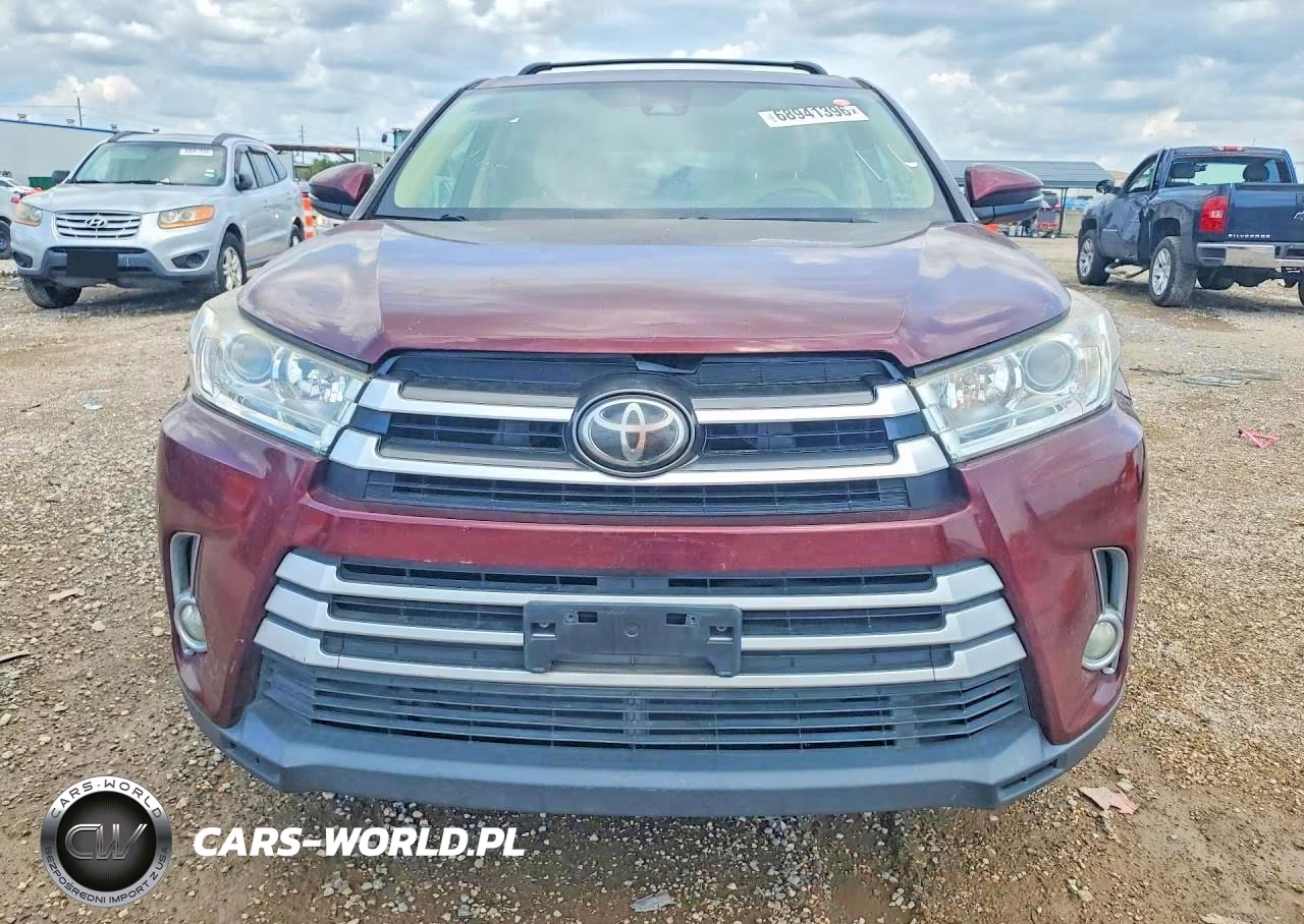 2017 Toyota Highlander Le Plus VIN:5TDBZRFH7HS386201 - 5