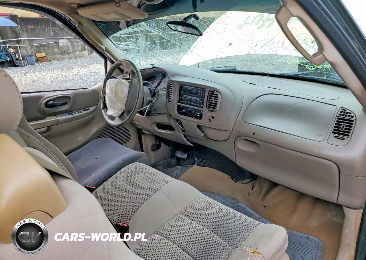 2002 Ford F150 VIN:1FTRX17W92NB28164 - 8