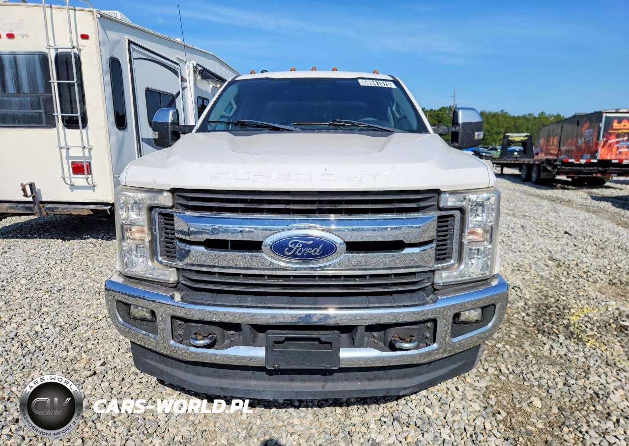 2018 Ford F250 Super Duty VIN:1FT7W2B64JEB91324 - 5