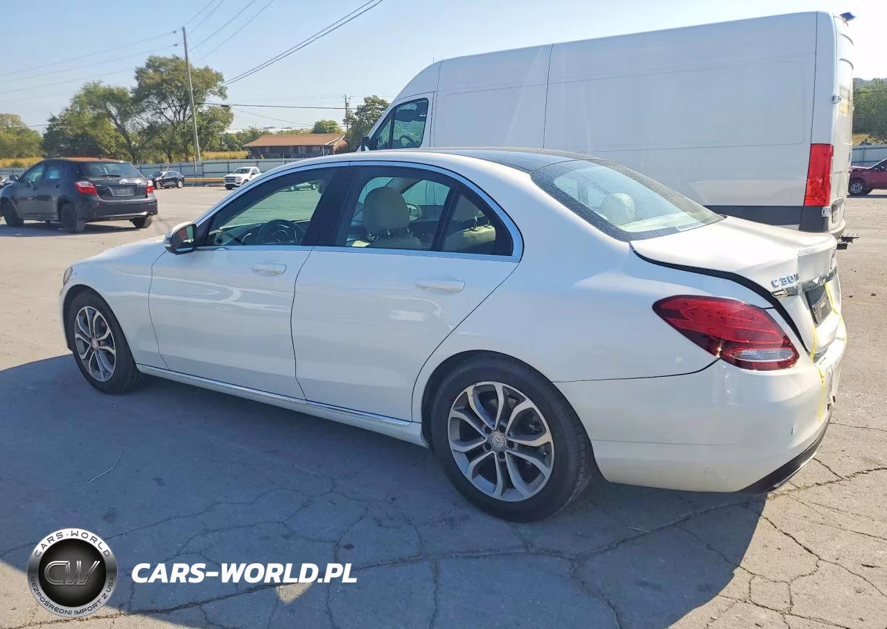 2017 Mercedes-Benz C 300 VIN:55SWF4JB8HU193090 - 2