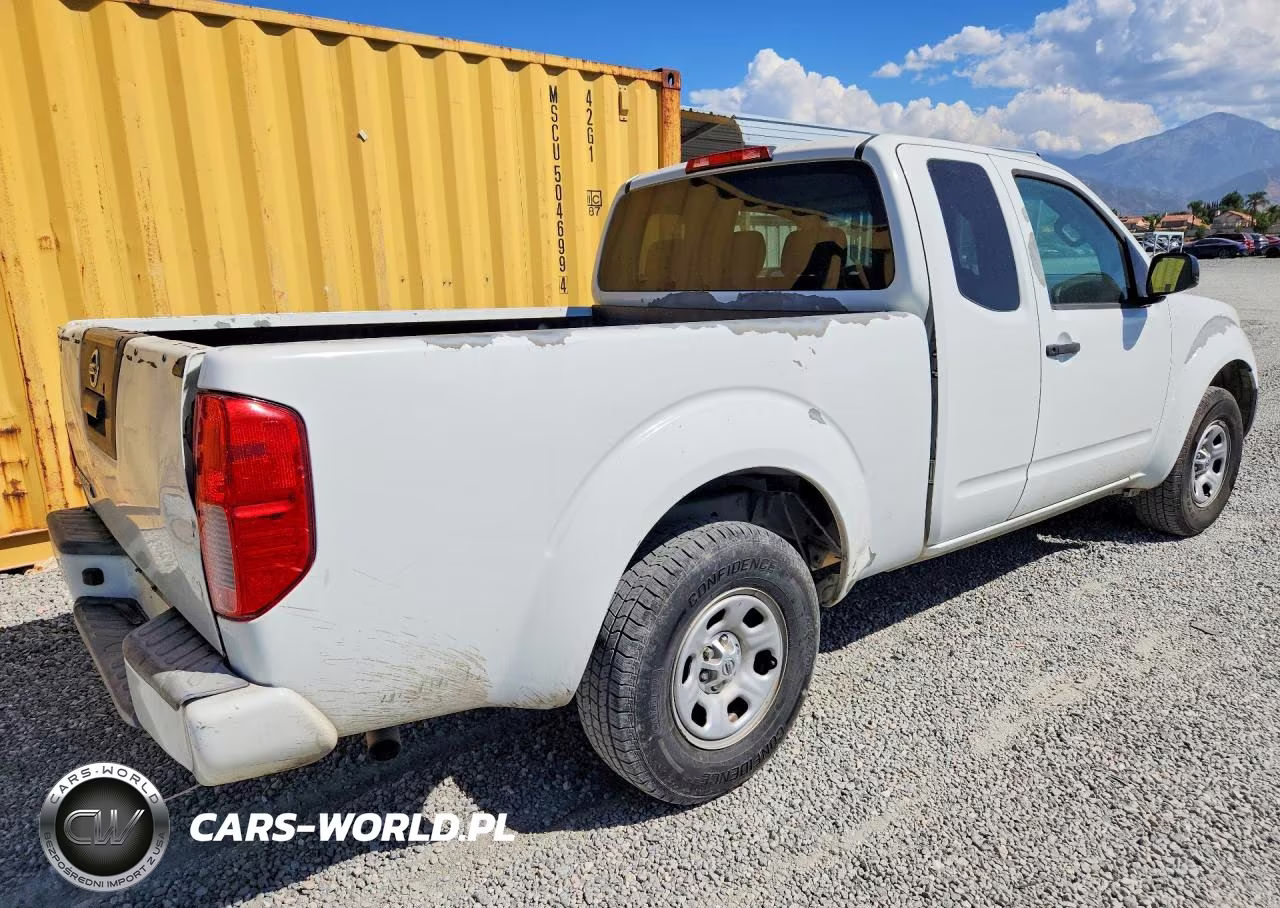 2018 Nissan Frontier S VIN:1N6BD0CTXJN702640 - 3