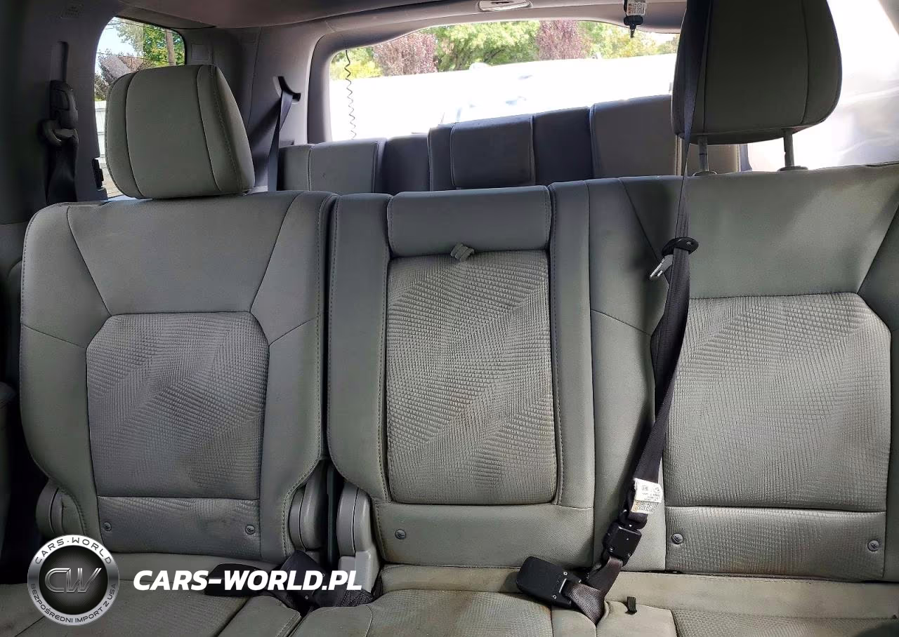 2012 Honda Pilot Lx VIN:5FNYF4H24CB002595 - 10