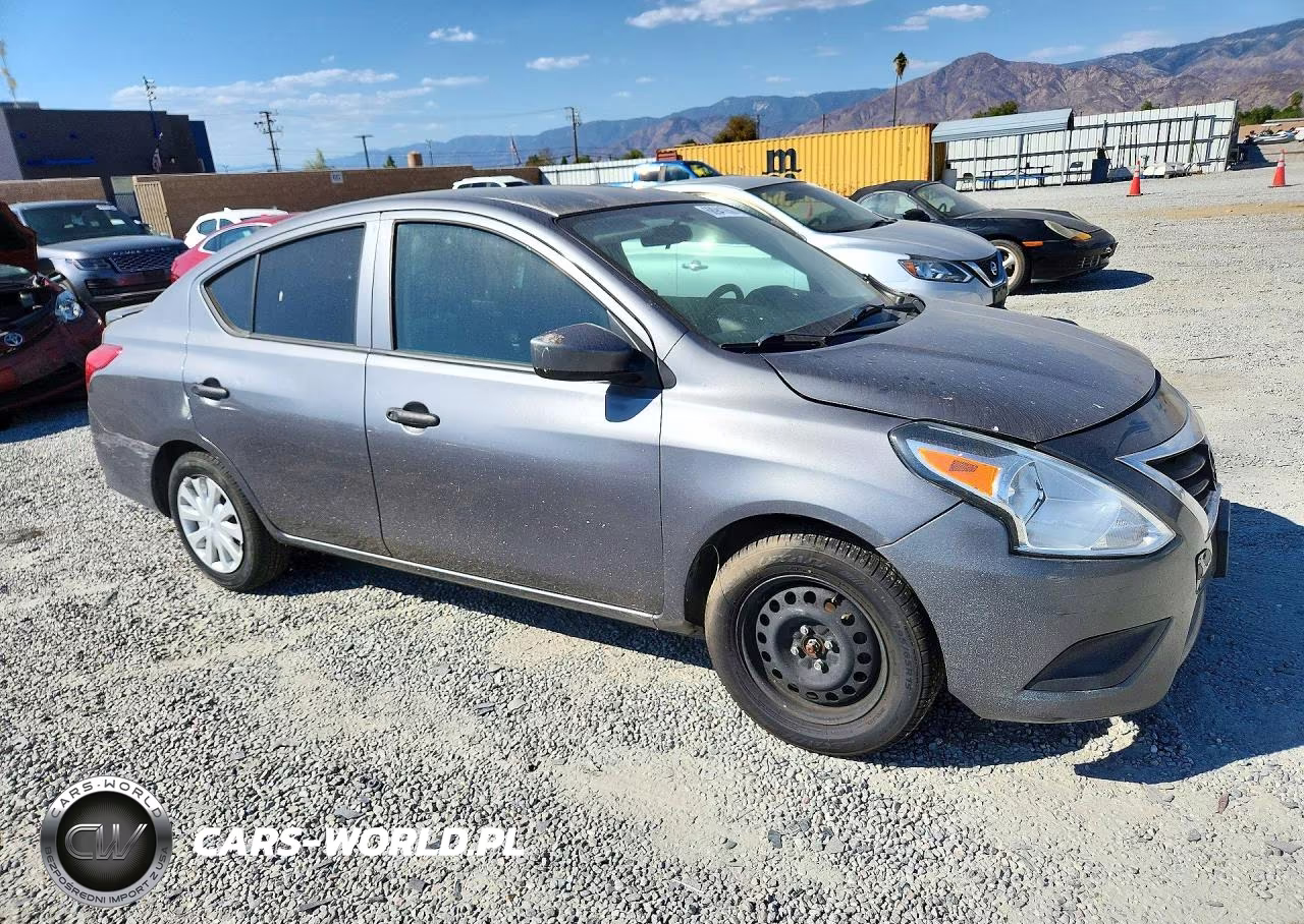 2019 Nissan Versa S Plus VIN:3N1CN7AP1KL839778 - 4