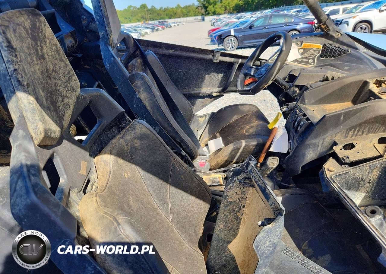2025 Can-Am Maverick X3 Utility Vehicle VIN:3JBVGAY41SE001427 - 6