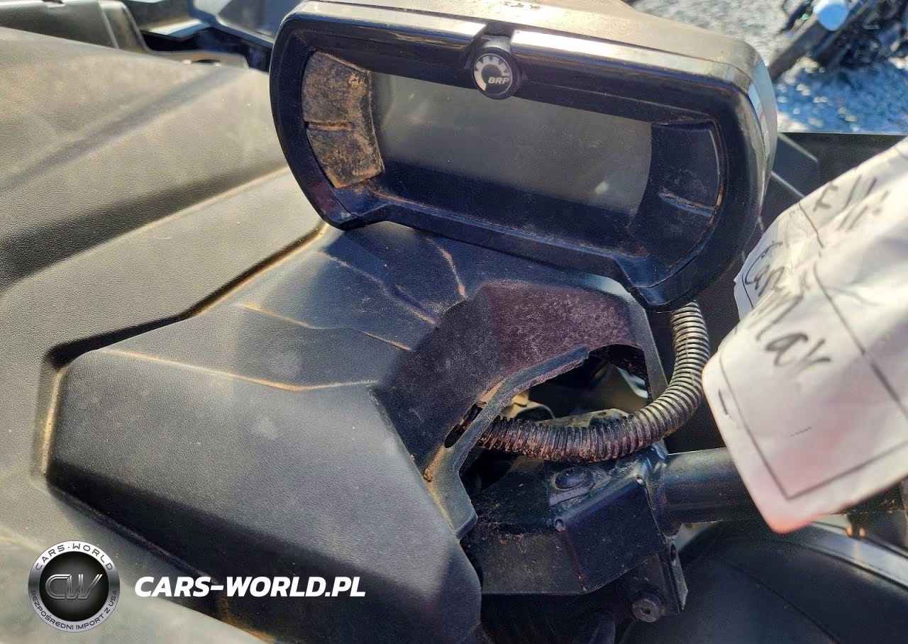 2025 Can-Am Maverick X3 Utility Vehicle VIN:3JBVGAY41SE001427 - 8