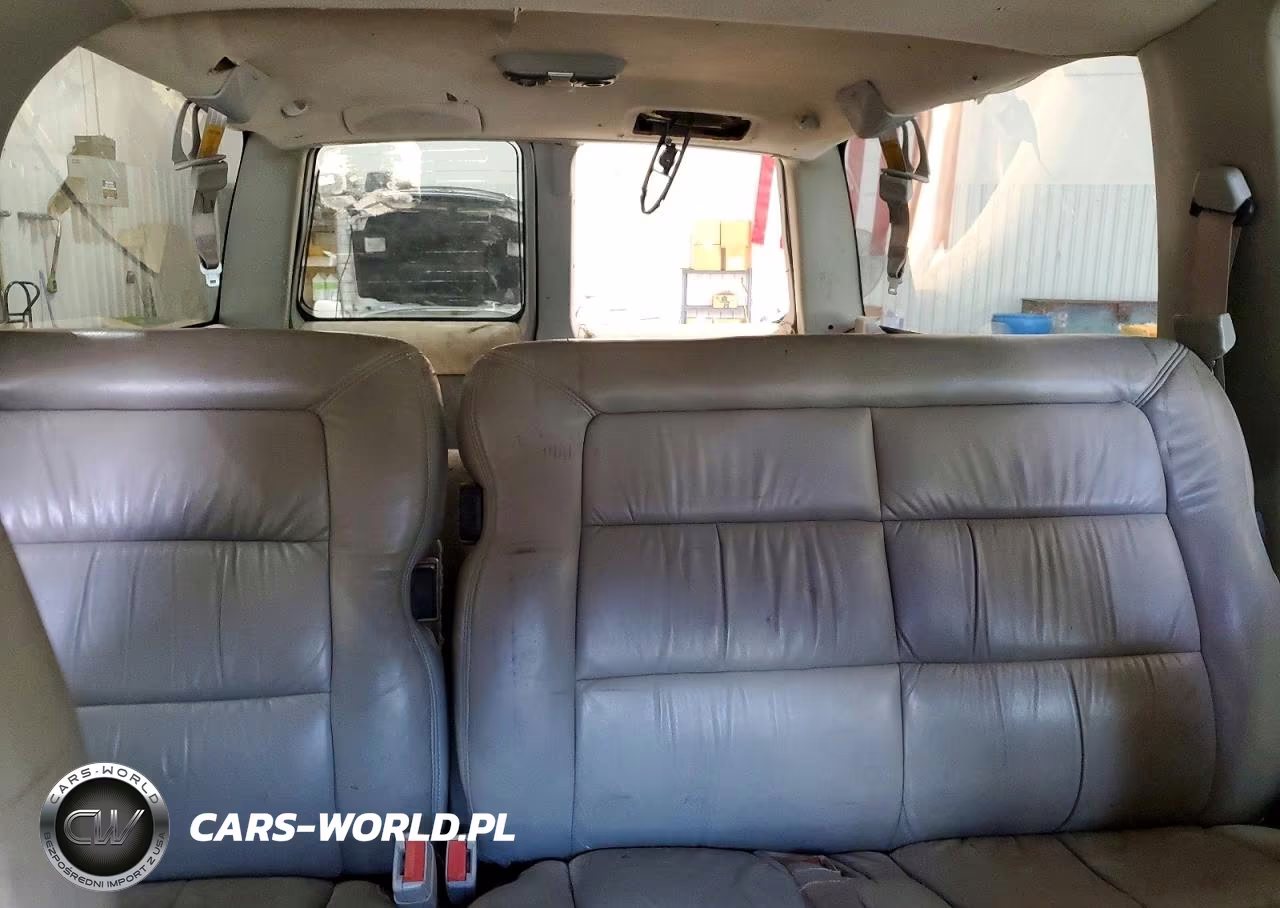 1994 GMC Suburban C1500 VIN:1GKEC16KXRJ733468 - 10
