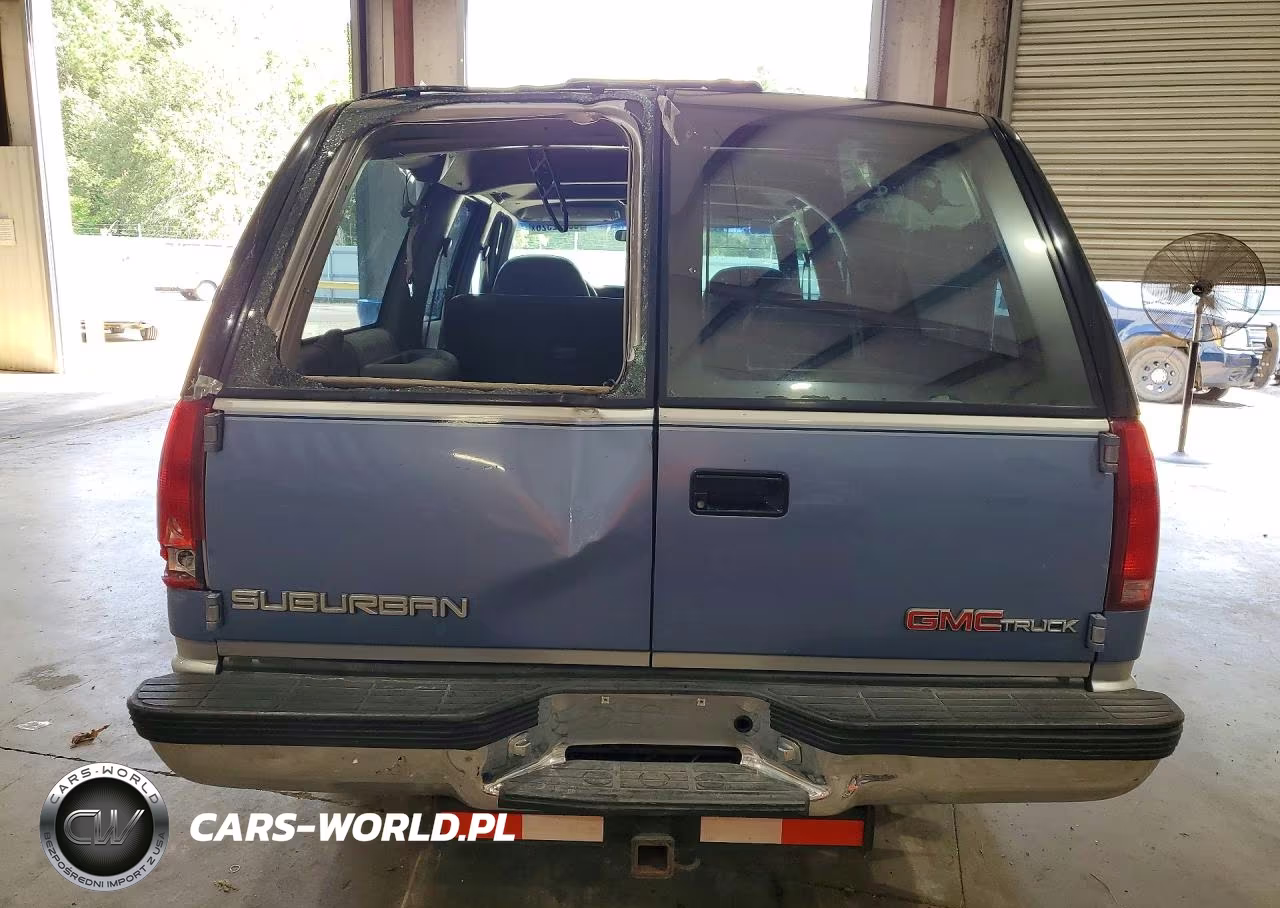 1994 GMC Suburban C1500 VIN:1GKEC16KXRJ733468 - 6