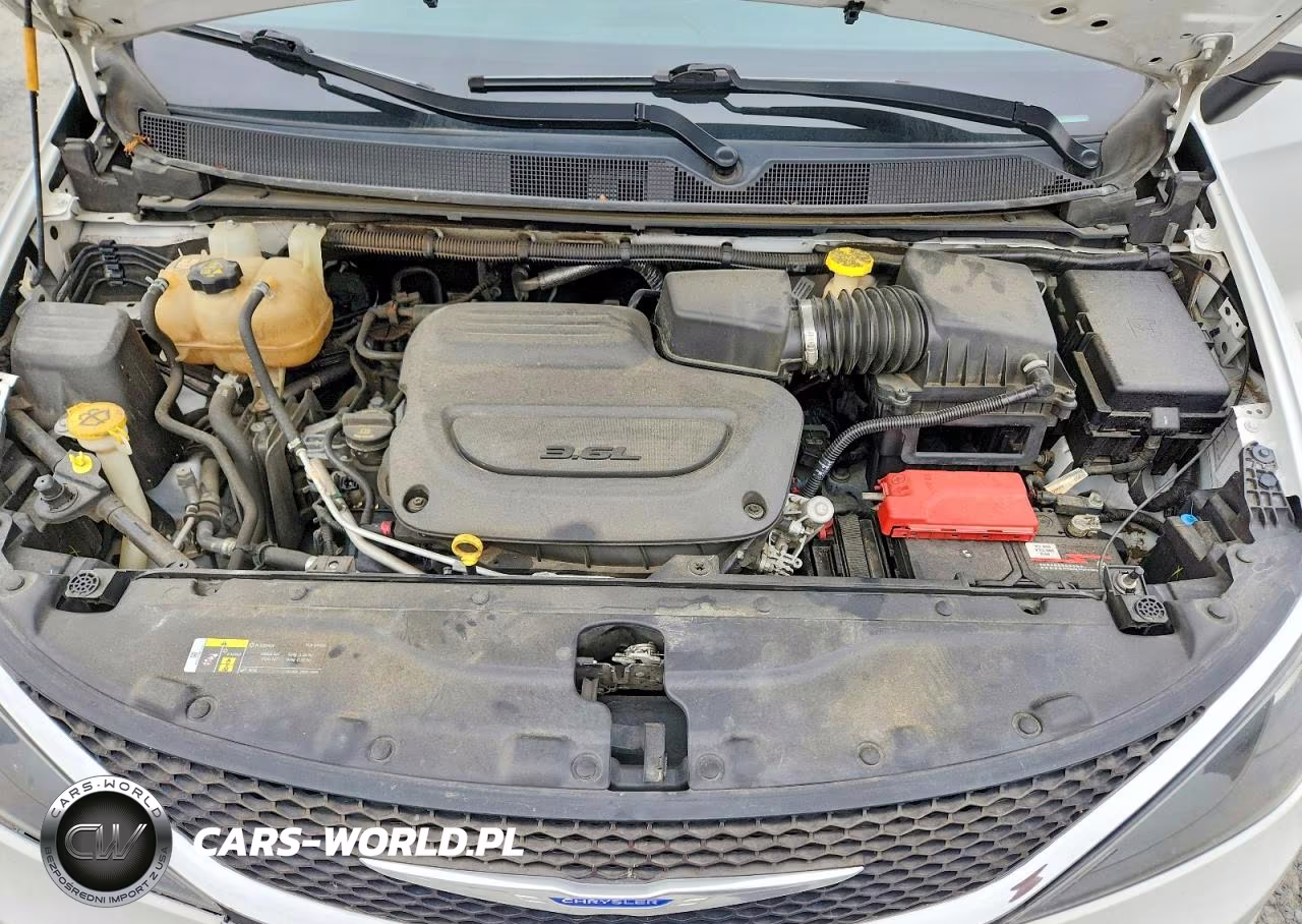 2020 Chrysler Voyager Lxi VIN:2C4RC1DGXLR264400 - 12