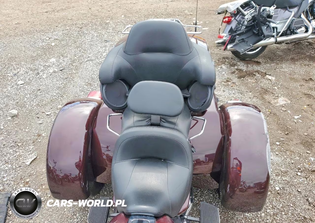 2019 Harley-Davidson Flhtcutg VIN:1HD1MAF14KB860911 - 5