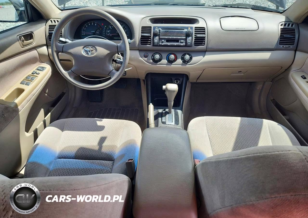 2003 Toyota Camry Le VIN:4T1BE30K73U158809 - 8