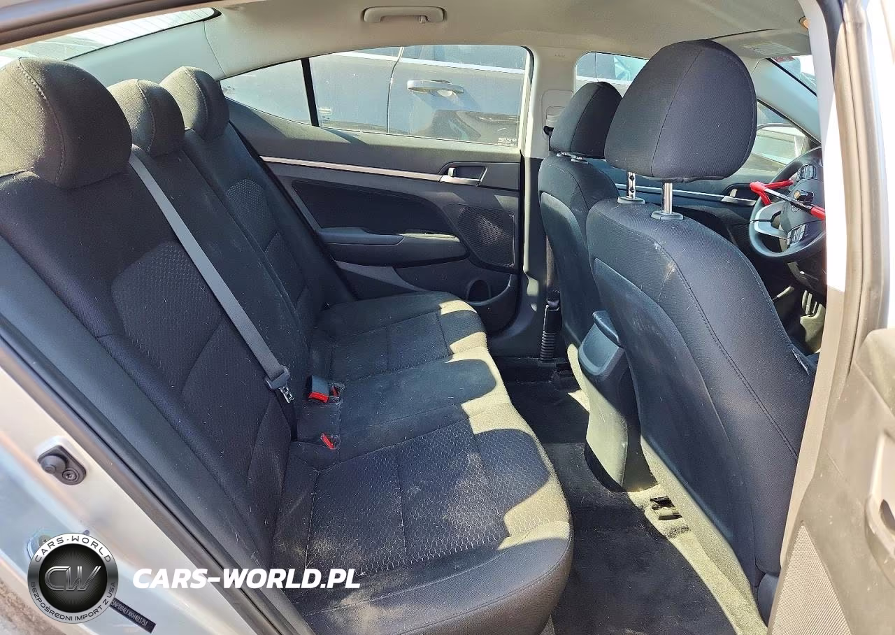 2019 Hyundai Elantra Sel VIN:5NPD84LFXKH403751 - 10