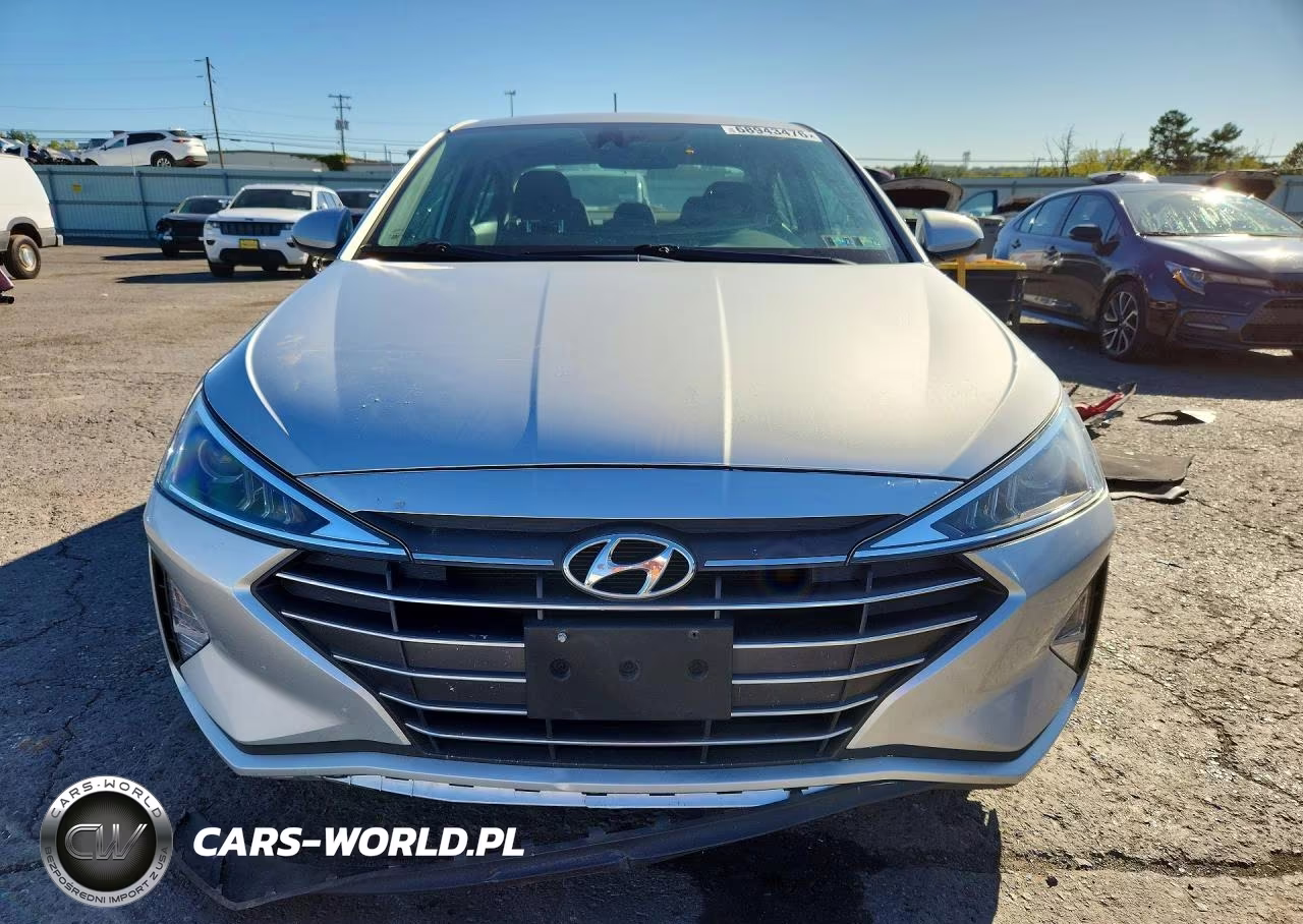2019 Hyundai Elantra Sel VIN:5NPD84LFXKH403751 - 5