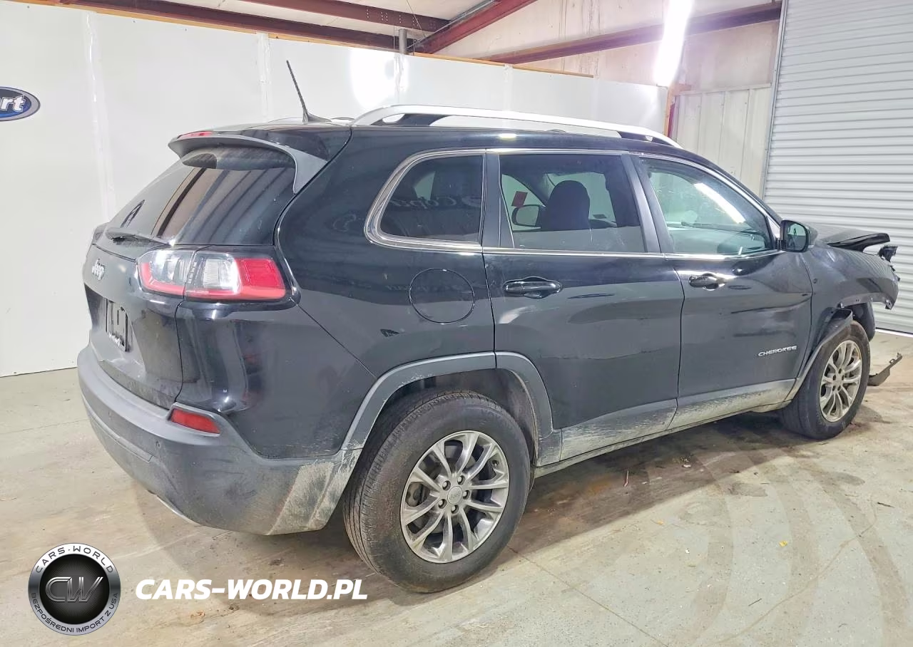2020 Jeep Cherokee Latitude Plus VIN:1C4PJMLX6LD635183 - 3