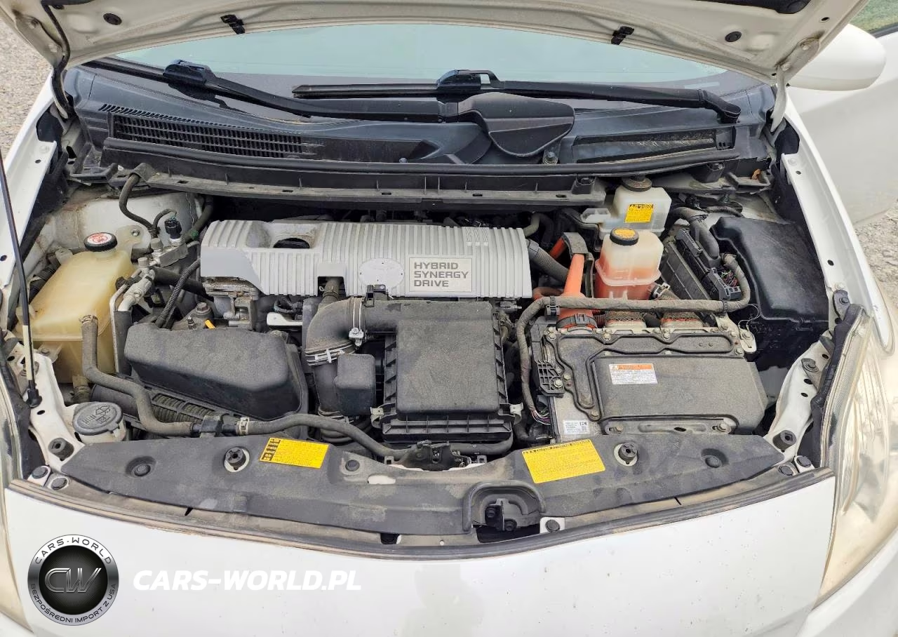 2013 Toyota Prius Two VIN:JTDKN3DU5D5664571 - 11
