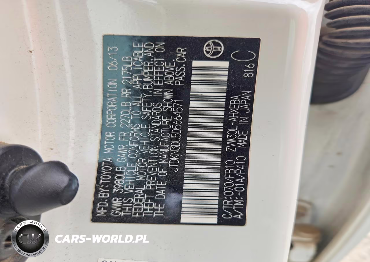 2013 Toyota Prius Two VIN:JTDKN3DU5D5664571 - 12
