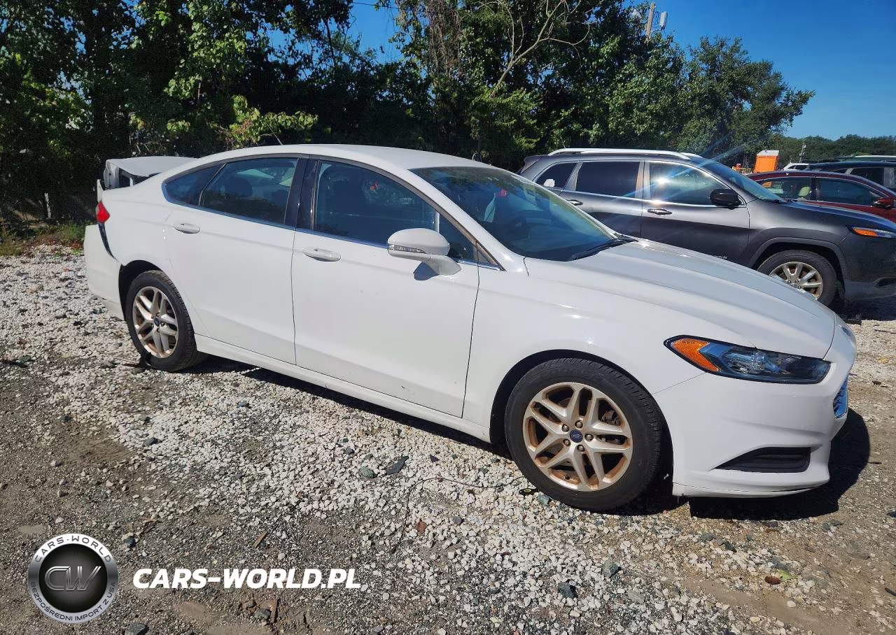 2014 Ford Fusion Se VIN:3FA6P0H71ER137839 - 4